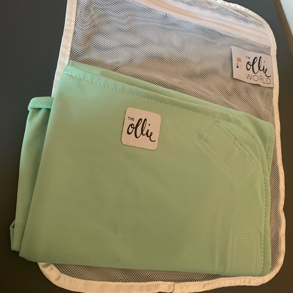 Ollie swaddle, color:meadow